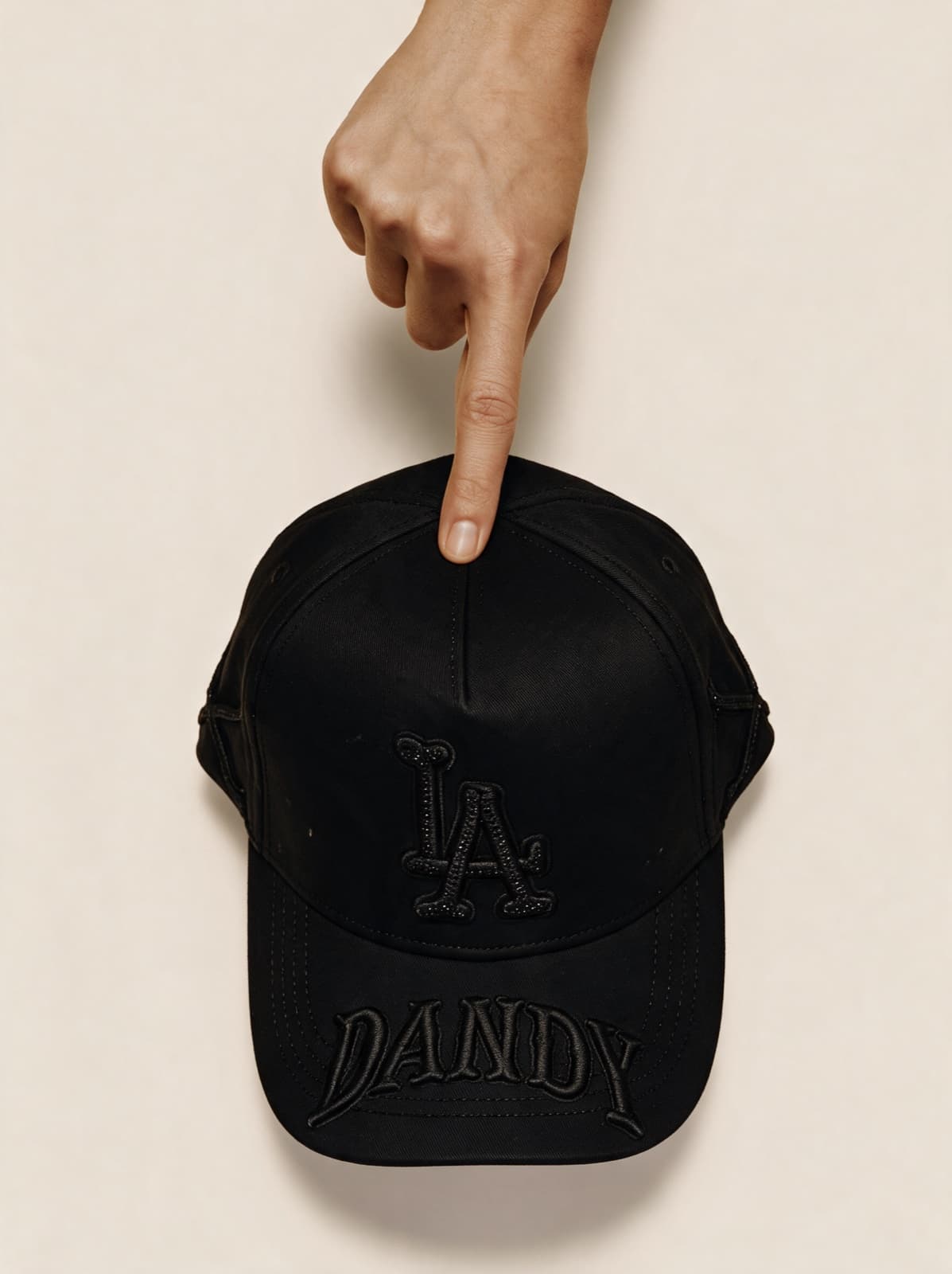 WC Exclusive cap — gallery photo 4