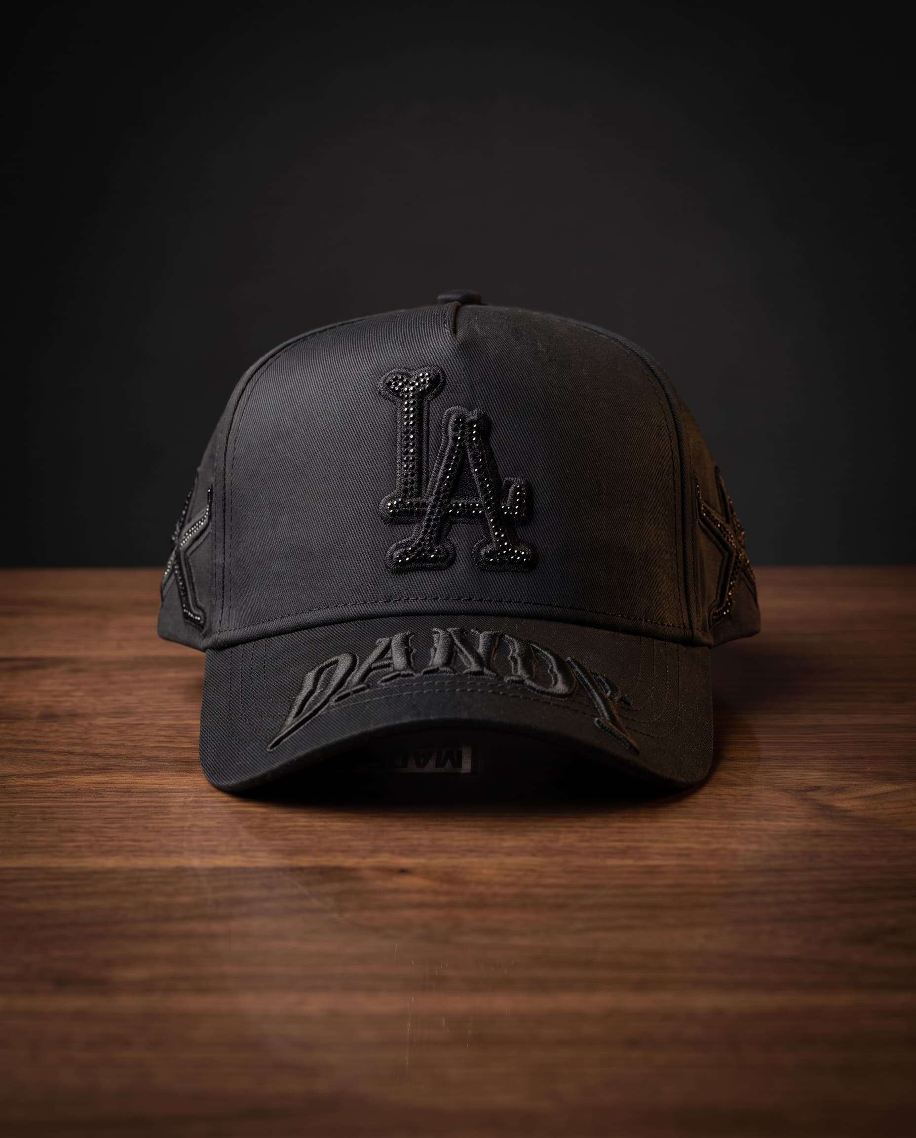 Dandy Noir — Triple Black / Black Crystals